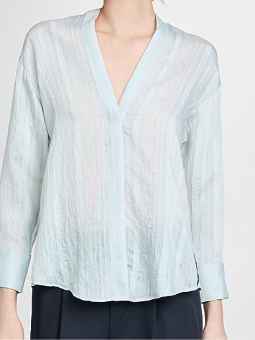 Vince Drapey Pale Blue V-Neck Long Sleeve Lightweight Top Sz Small